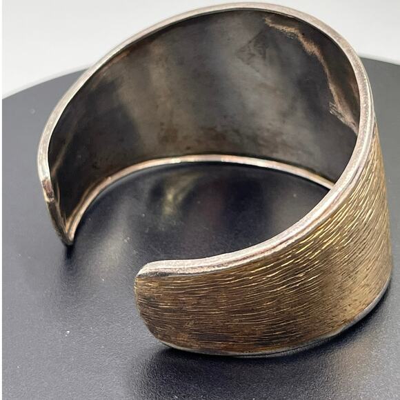 Designer Signed Two Tone Sterling Silver 925 Textured Wide Cuff Bracelet - Picture 7 of 10